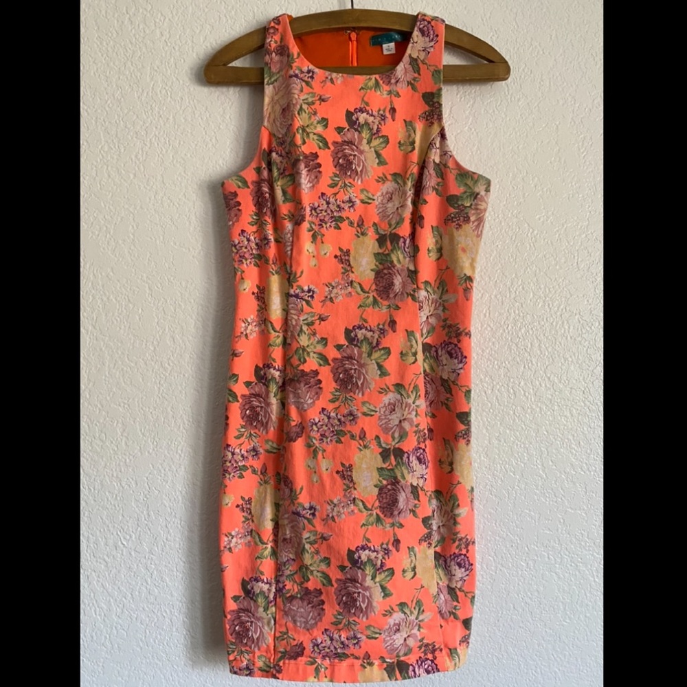 Pim + Larkin sleeveless floral bodycon dress size S